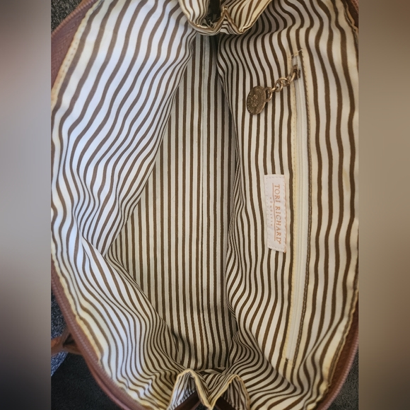 Tori Richard Tan Woven Shoulder Bag - Picture 5 of 16